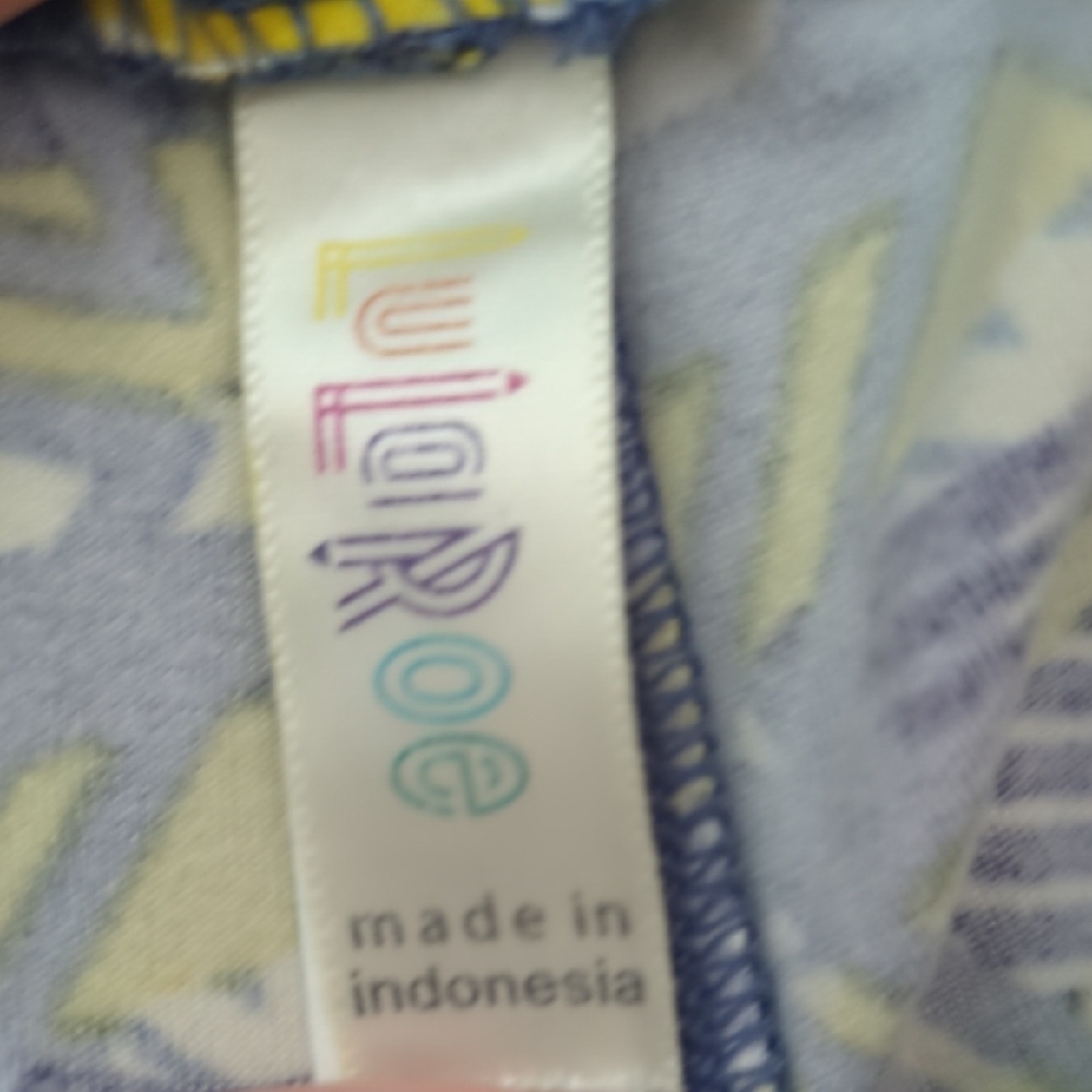 Geometric Patterned Leggings - Picture 3 of 3